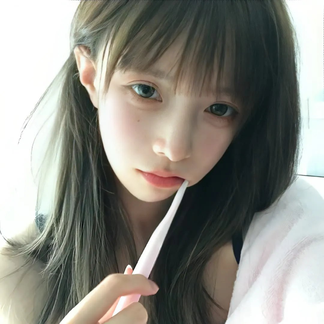 红衣少女